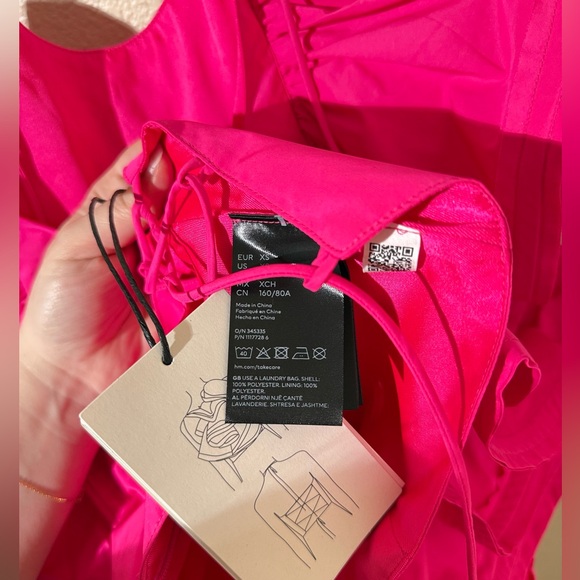 H&M Pink Ruffled Top - Picture 4 of 4